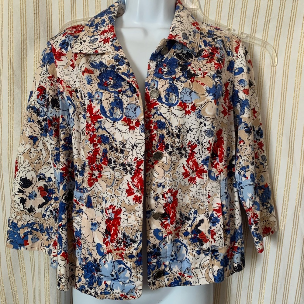 Christopher & Banks Petite floral jacket size P/L